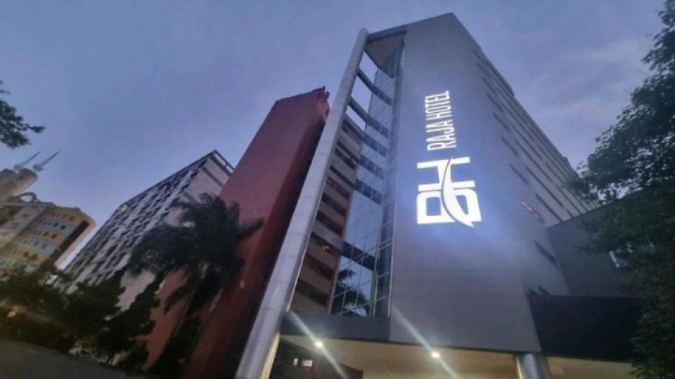 BH RAJA HOTEL